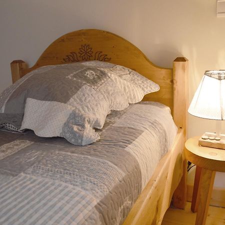 Chambre D'Hotes Les Pralets Saint-Eustache Exterior photo